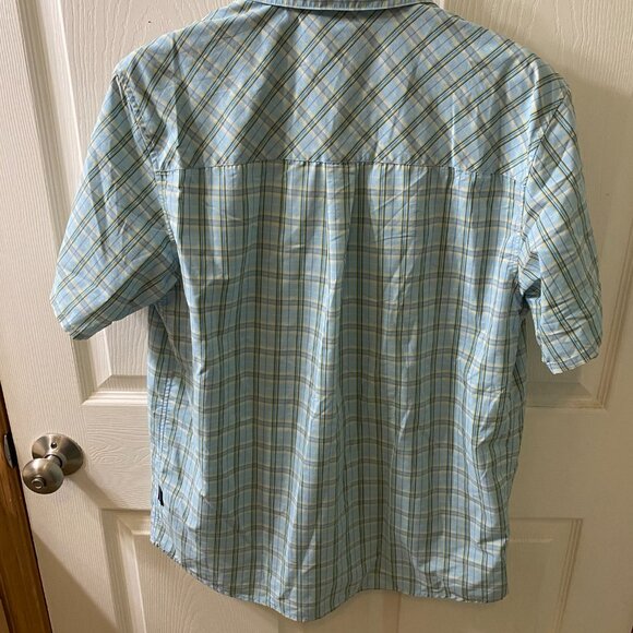 Patagonia Men's Button Down Shirt - Picture 3 of 3